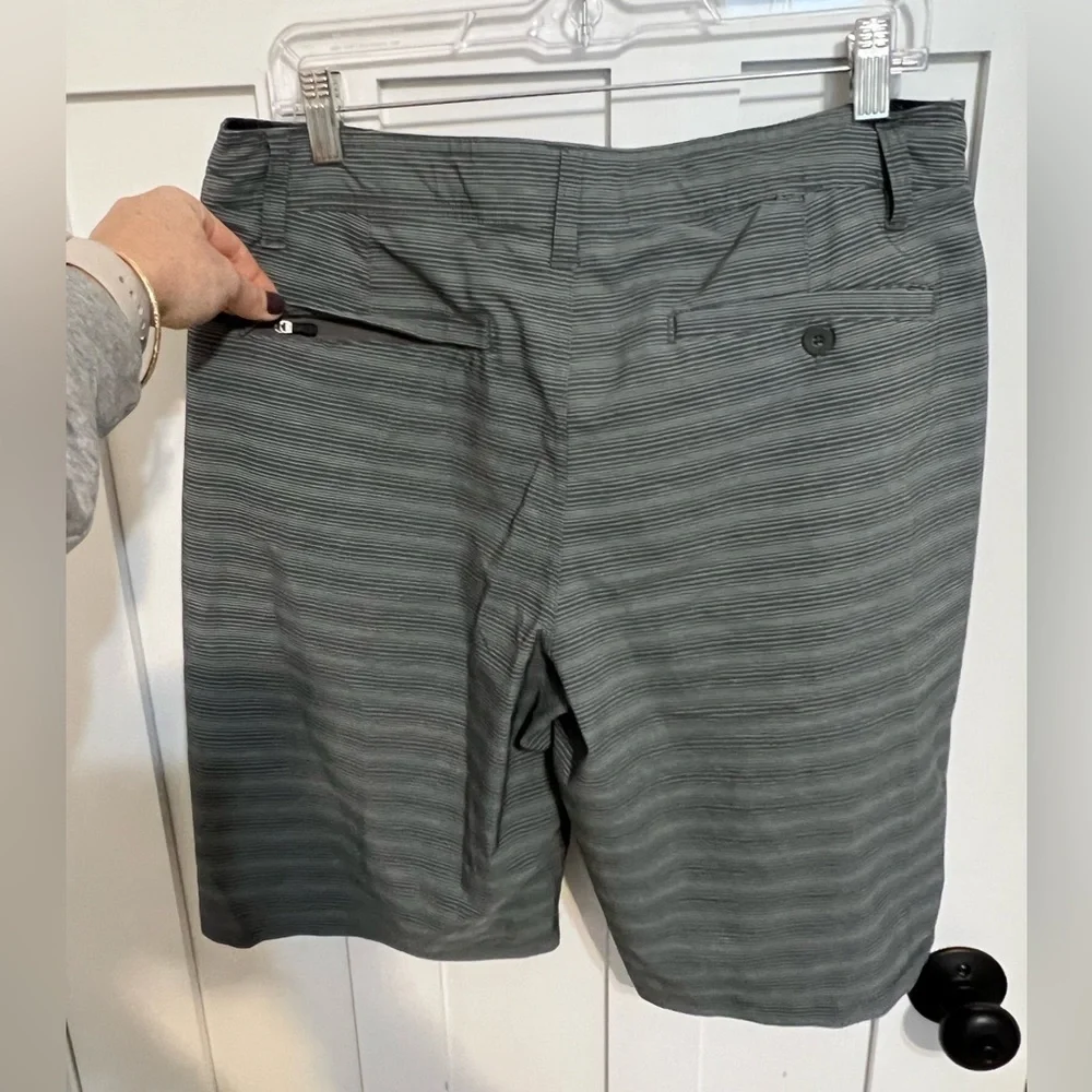 Hang Ten Mens' Hybrid Short 4-Way Stretch, Gray Stripes , Size 34